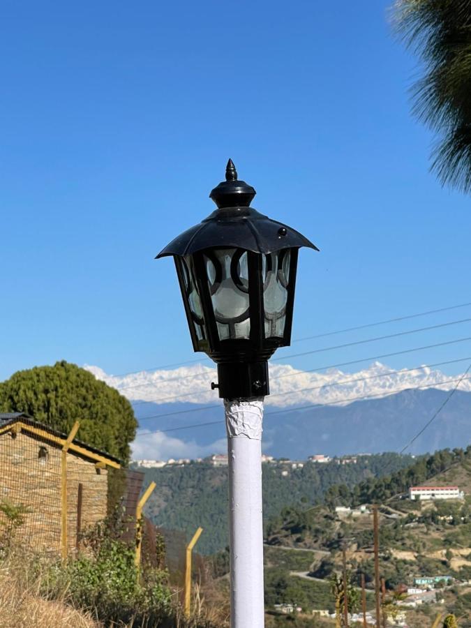 Bsr Farms Resort Pauri エクステリア 写真