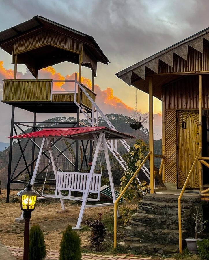 Bsr Farms Resort Pauri エクステリア 写真