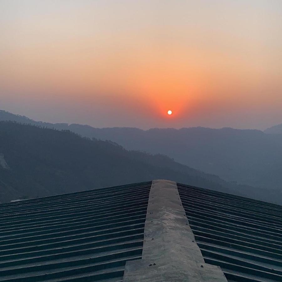 Bsr Farms Resort Pauri エクステリア 写真