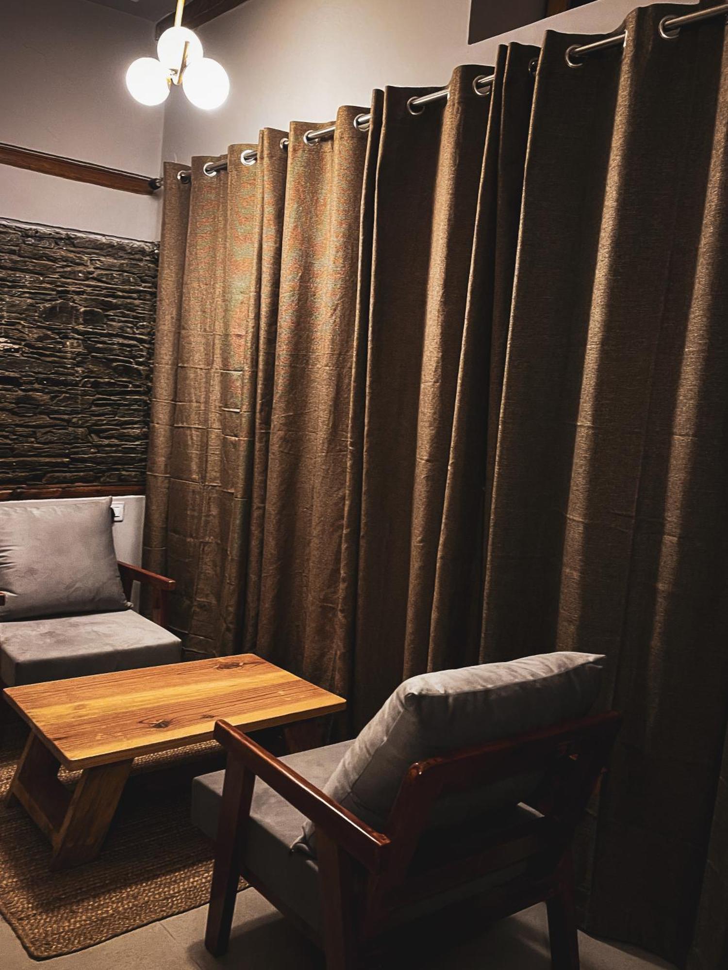 Bsr Farms Resort Pauri エクステリア 写真