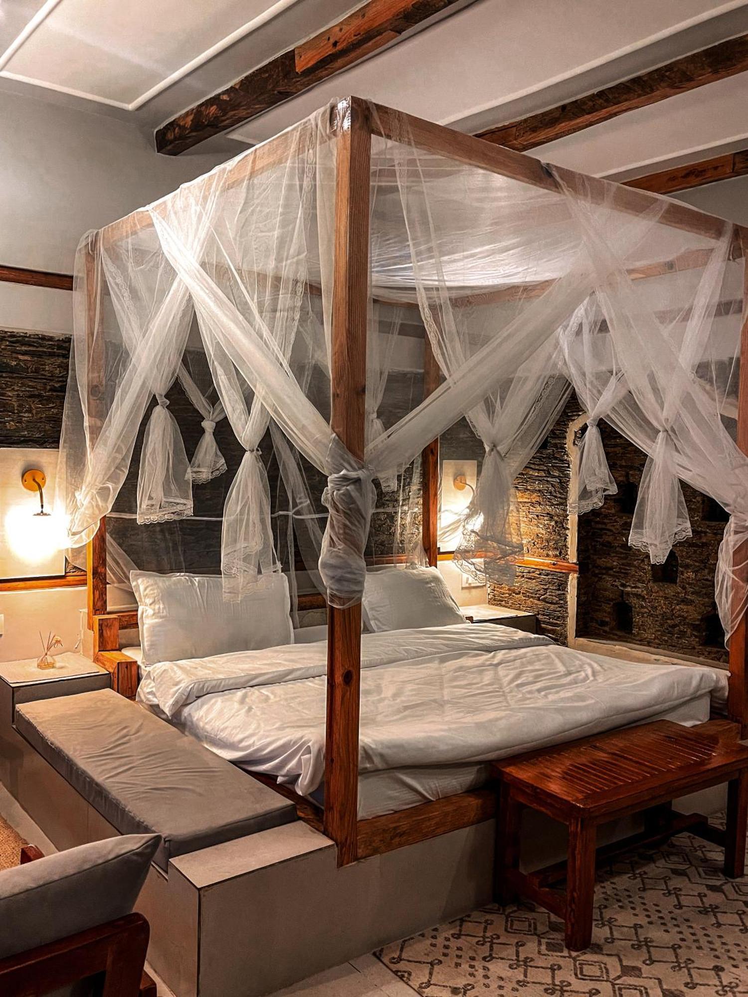 Bsr Farms Resort Pauri エクステリア 写真