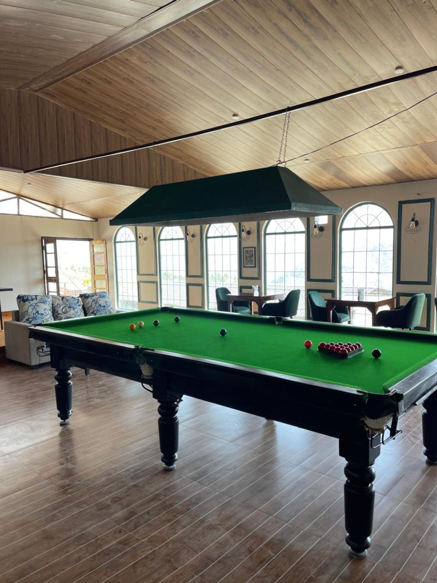 Bsr Farms Resort Pauri エクステリア 写真